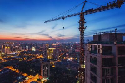 很多人不明白房地產(chǎn),認(rèn)為發(fā)展房地產(chǎn)就是房?jī)r(jià)上漲,這是錯(cuò)誤的